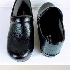 Dansko clog size 39